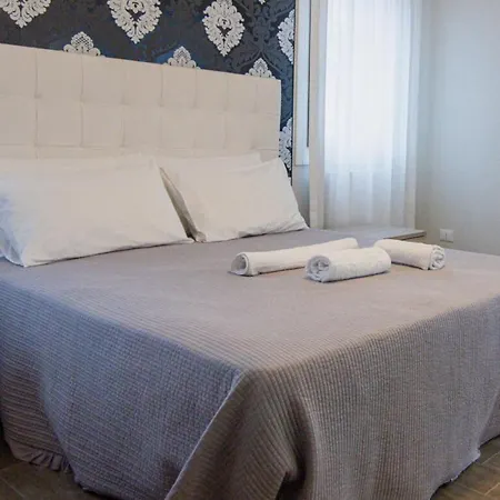 Ca Ballarin Bed & Breakfast